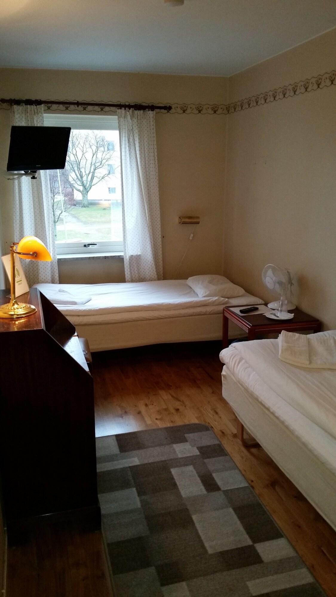 Abrins Hotel Вестерос Экстерьер фото