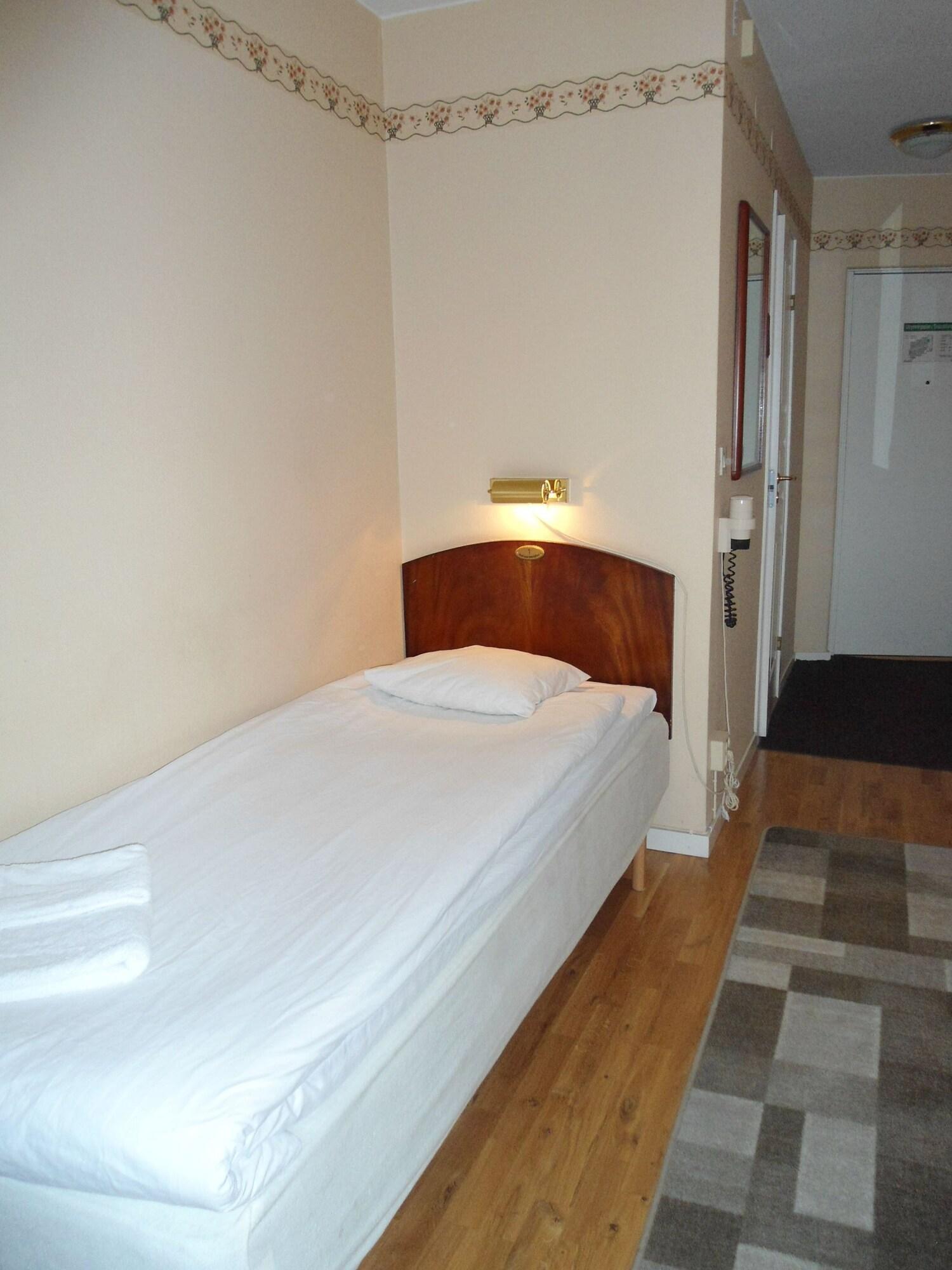 Abrins Hotel Вестерос Экстерьер фото