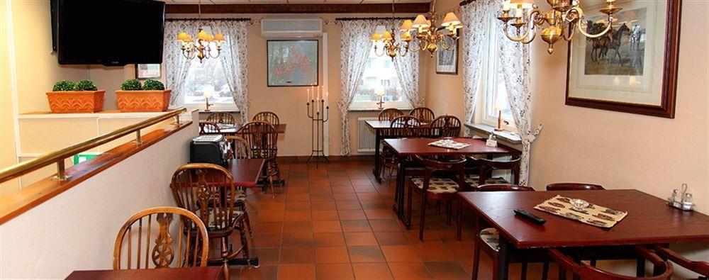 Abrins Hotel Вестерос Экстерьер фото